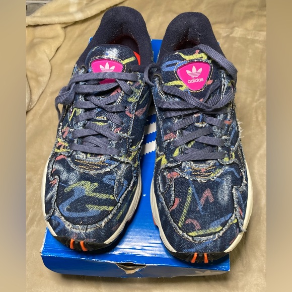 Adidas Falcon W Blue - Graffiti Print Sneakers - Picture 2 of 5